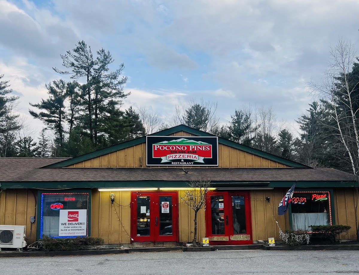 Pocono Pines Pizzeria & Restaurant